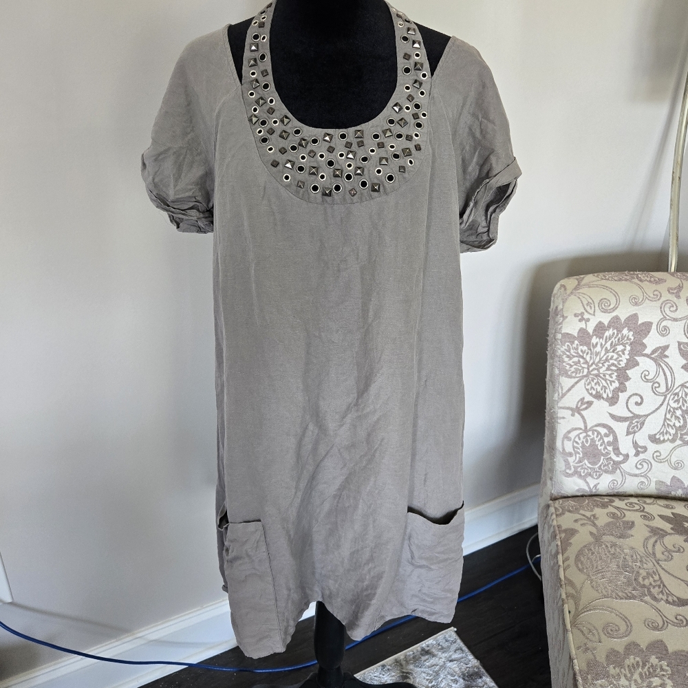 A/X Embellished Tunic Dress 🩶